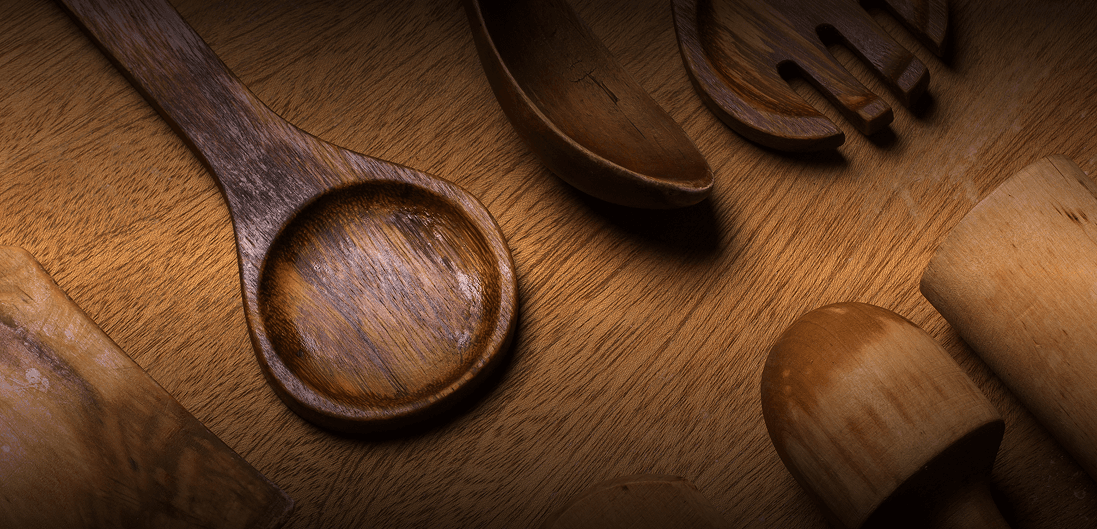 kitchen-wooden-utensil